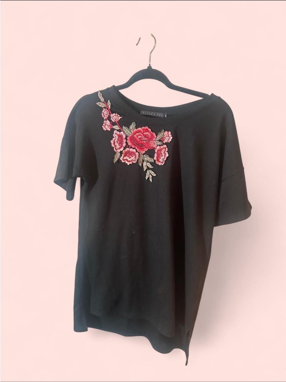 Potter's Pot Black Short Sleeve Tee with Pink Floral Embroidery